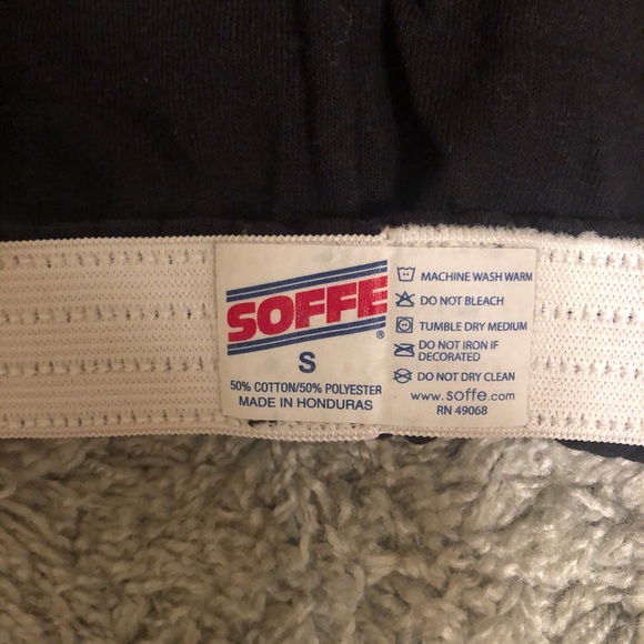 American Eagle Cropped Flannel with Soffe Shorts - Picture 9 of 9